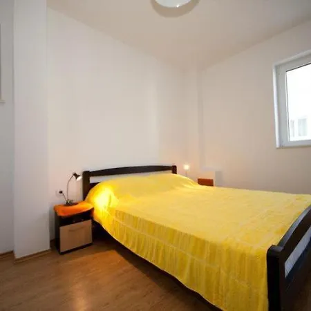 Apartment Briest - With Balcony A2 *