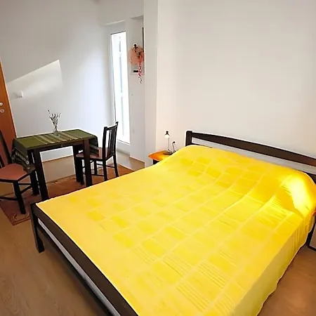 Briest - With Balcony A2 * دوبروفينك