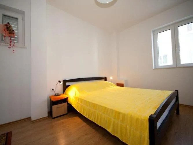 아파트 Briest - With Balcony A2 *